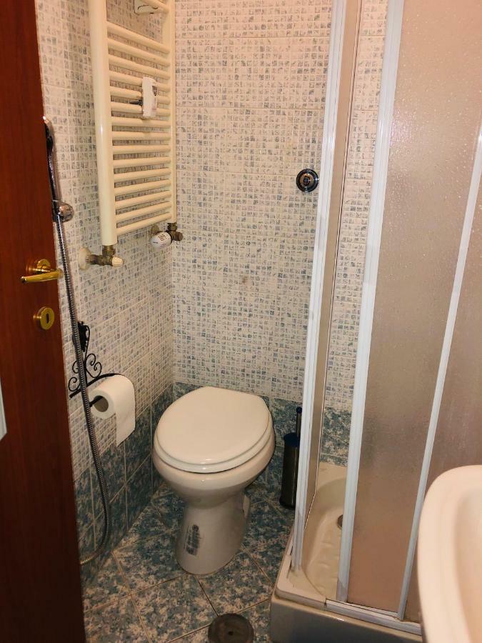 Parisa Suite Roma Exterior foto