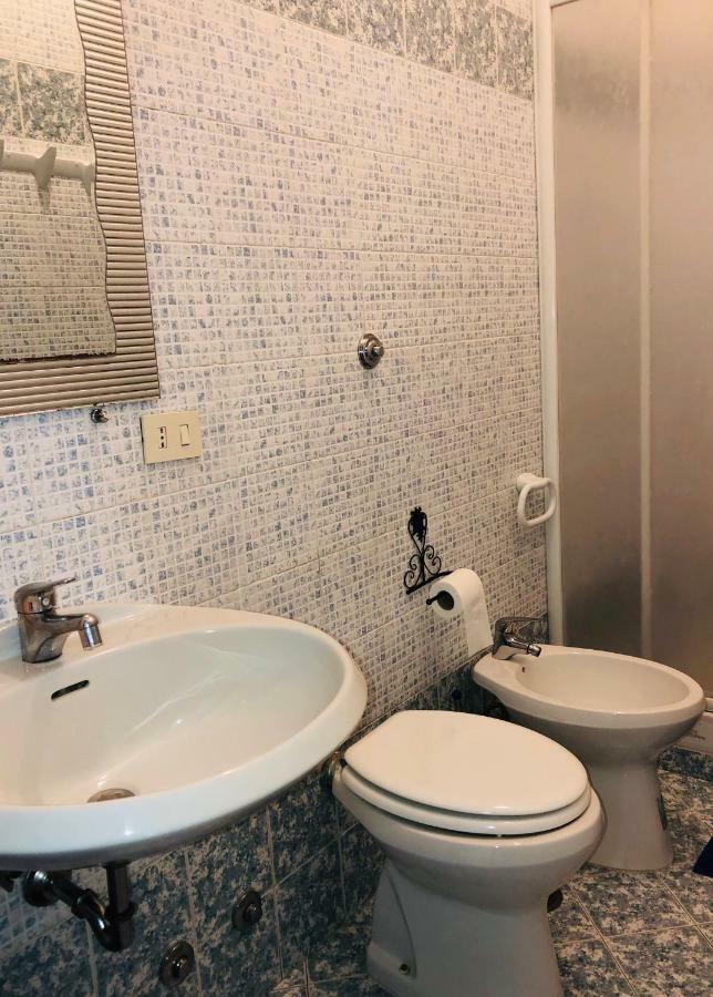 Parisa Suite Roma Exterior foto